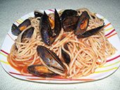 Pasta with mussels, Italian cuisine