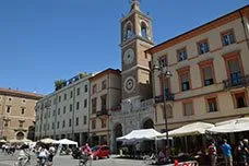 Place des Trois Martyrs, Rimini, Italie